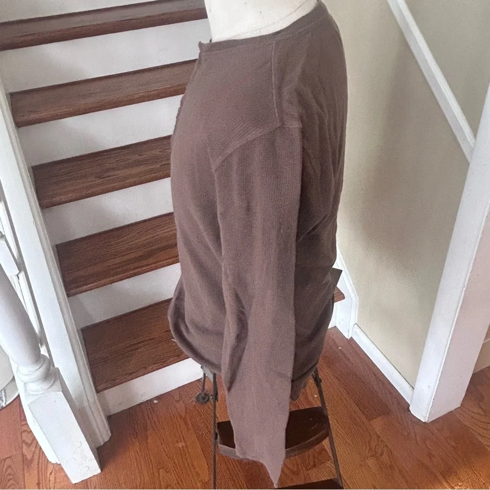 Pact Organic Cotton Thermal Henley Mens M Brown Waffle Knit Sustainable Layering - Picture 2 of 8